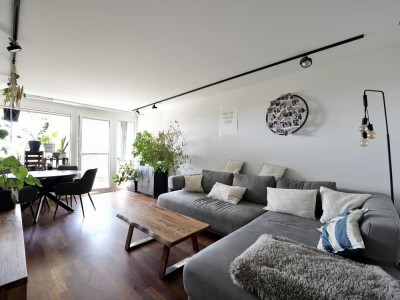 Helle, moderne 3-Zimmer-Wohnung mit sonnigem Balkon ins Grüne