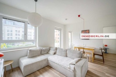 IMMOBERLIN.DE - Wasserblick: Barrierefreie Wohnung mit Sonnenbalkon & Option auf Tiefgaragenplatz