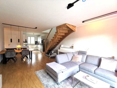 Sonnige Maisonettewohnung mit zwei Terrassen in München Obersendling