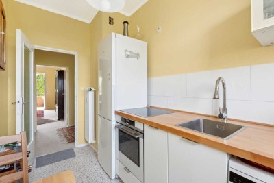 Vollmöblierte 2-Zimmer-Modernwohnung mit Balkon in Toplage von Charlottenburg