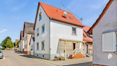 Ihr Traumhaus: Charmantes Einfamilienhaus mit modernem Komfort und großem Garten