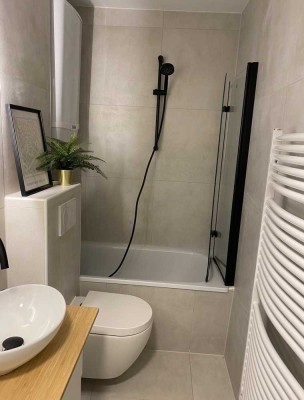 Moderne möblierte 1 Zimmer Wohnung neusaniert