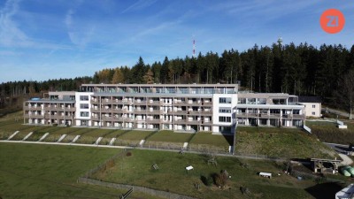 *Über der Nebelgrenze* 1,5- Zimmer Wohnung mit Terrasse und Garten