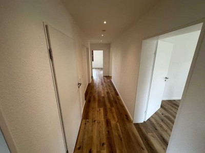 Familienglück in Steinhude - kernsanierte 4 Zimmer - Terrasse - Einbauküche