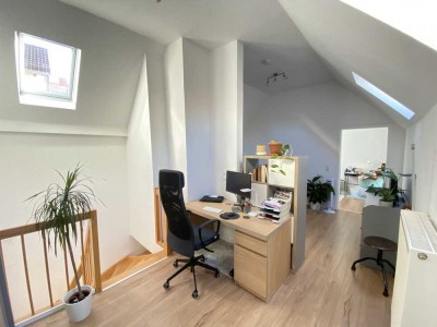 Schöne 2-Zimmer Maisonette Wohnung mit Einbauküche in Göttingen Weende