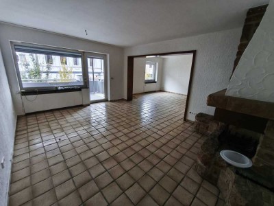 Kamin-Wohnung mit Fernwärme in Top-Lage! WBS erforderlich.