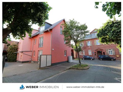 Vollmöbliert, modern, lichtdurchflutet in ruhiger, grüner Wohnlage