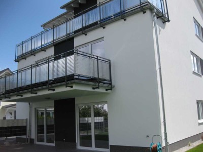 120 qm Rosbach: Penthouse-Wohnung v. Privat: 3,5 Zimmer + 2 gr. Terassen