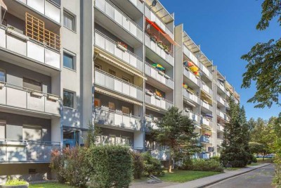 Helle, familienfreundliche 3-Zimmerwohnung im 1.OG mit Balkon!