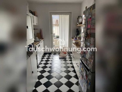 Tauschwohnung: Gut geschnittene 3-Zimmerwohnung mit 2 Balkonen und Gästewc