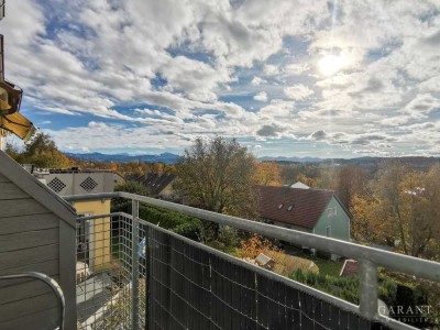 Sonnige, vollmöbilierte 3 Zimmer-Wohnung mit Süd-Balkon - Bergblick und Blick über Kempten!