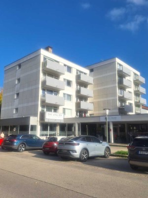 Helle 3-Zimmer Wohnung mit Balkon in Holzkirchen/Alpenvorland zu vermieten