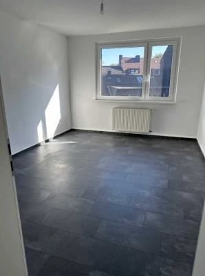 Freundliche und modernisierte 3,5-Zimmer-Wohnung in Essen-Frintrop