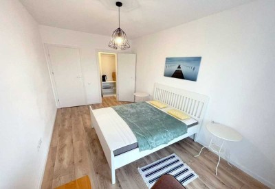 Exklusive, modernisierte 2-Raum-Wohnung mit Balkon und Einbauküche in Appenweier