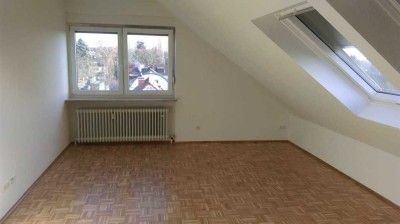 Von Privat: Kleine 3 Zimmerwohnung