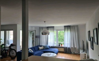 2-Zimmer-Wohnung mit Balkon