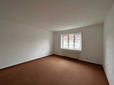 schöne 2-Raumwohnung in ruhiger Lage in Böhlen - FE 27 / 1. OG rechts