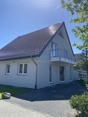 Freistehendes Einfamilienhaus in ruhiger Lage sucht neue Familie!