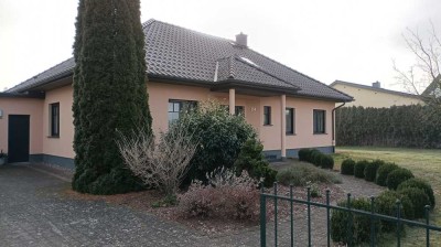 * Einfamilienhaus in ruhiger Lage *