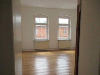 Schöne große Wohnung mit 157m² und Balkon in Angermünde.