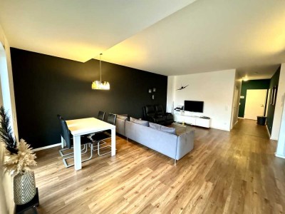 Moderne 4-Zimmer Wohnung mit Balkon, TG-Stellplatz, Außen-Stellplatz und Kellerraum