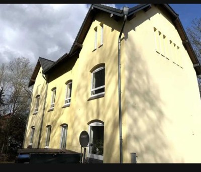 Schöne und vollständig renovierte 2,5-Raum-Maisonette-Wohnung in Bad Münder