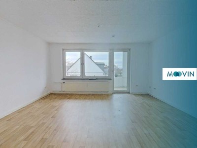 Perfekt für eine kleine Familie: Renovierte 4-Zimmer-Wohnung mit BALKON