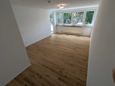 Perfekt für Pendler und Studierende. Sanierte 1 Zimmer Wohnung!