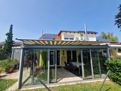 Ruhige Idylle vom Feinsten!  Erstklassige Doppelhaushälfte mit vielen Extras