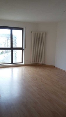 Attraktive 4-Zimmer-Maisonette-Wohnung in Schloßchemnitz