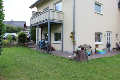 Gut geschnittene Souterrain/ EG-Wohnung mit Gartennutzung in ruhiger Wohnlage!