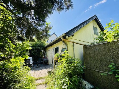 Naturidylle pur - Freistehendes Einfamilienhaus mit Traumgarten in herrlich ruhiger Naturlage