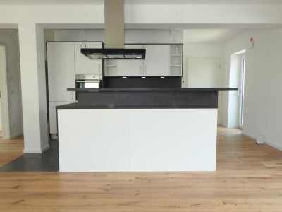 stilvolles Wohnen in unverbauter Feldrandlage