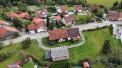 Landwirtschaftliches Anwesen auf riesigem Grundstück mit viel Potenzial