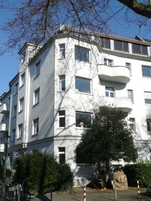 Luxuriöse Wohnung im Penthouse-Style - im Herzen von Oberkassel