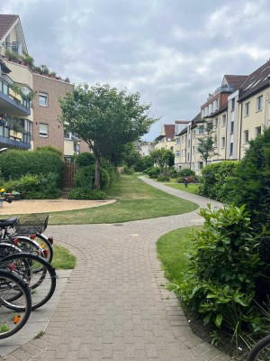 Moderne, möblierte 2-Zimmer-Wohnung in gepflegter Wohnanlage in Köln-Ehrenfeld