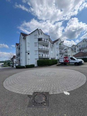 Schöne gepflegte 4 Zimmer Maisonette-Wohnung