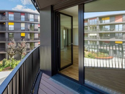 Wohnen mit Ruhefaktor – Exklusive 2-Zimmer-Wohnung mit Loggia und Blick zum grünen Innenhof