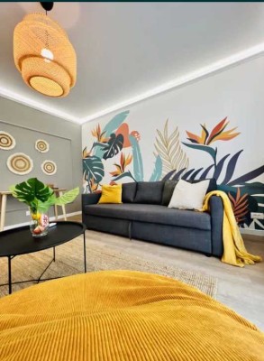 Exklusive, modernisierte 1-Raum-Wohnung mit Einbauküche in Aachen