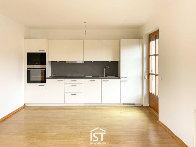 Roßbach - Ländlich gelegene 3-Zimmer-Wohnung mit Balkon