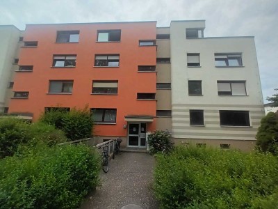 PROVISIONSFREI: 2-ZIMMER-WOHNUNG MIT TERRASSE UND TG-STELLPLATZ IN DENZLINGEN