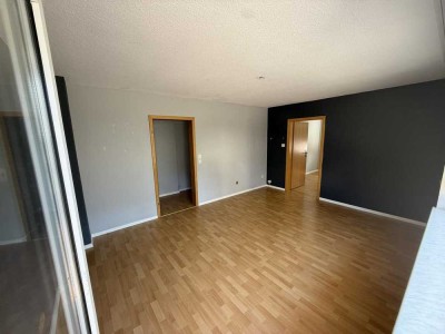 Freistehendes sanierungsbedürftiges Ein- oder Zweifamilienhaus in Eltville-Erbach
