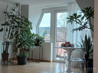 Heilbronn-Ost: Exklusive, moderne 2,5 Zimmer-Wohnung mit herrlicher Aussicht sucht neuen Besitzer