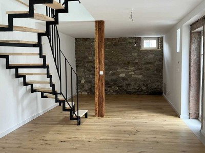 3ZKB *FUBOHE*HÄUSCHEN*OBERURSEL-WK*89m²*MAISONETTE*