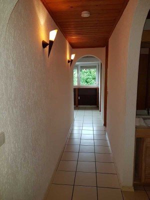 Schöne, helle 4,5 Zimmer Wohnung in Esslingen (Kreis), Oberesslingen