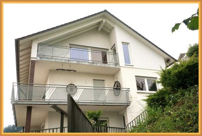 Attraktive 3,5 Dachgeschosswohnung mit tollem Ausblick in Haslach zu vermieten - sofort bezugsfrei !