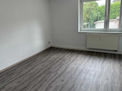 Schöne helle 3 Zimmerwohnung ab sofort verfügbar