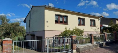 Großzügiges Einfamilienhaus mit Potenzial für zwei Wohneinheiten in ruhiger Lage von Demmin