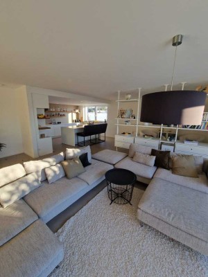 Großzügiges Haus in Sackgassenendlage mit luxuriöser Innenausstattung und EBK in Much-Bövingen