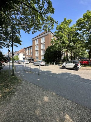 Direkt bei BMW - provisionsfrei direkt v. Eigentümer  - 2 Zimmer Wohnung vermietet